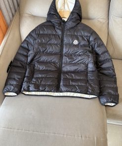 25秋冬暖か服 モンクレール ダウンジャケットアウター メンズ 2510DYJ470-MO054