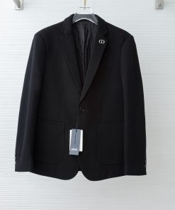 秋冬暖かい服 クリスチャンディオール トップス/アウター 2511SYJ000-DI010