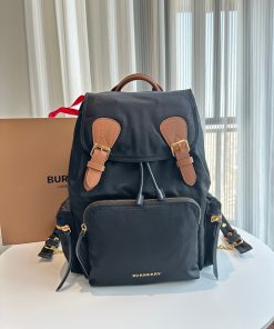 激安人気新品鞄 バッグ バーバリー  the rucksack 後背包 リュック 2606GDSJ580-BU1803