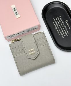 ミュウミュウ  財布 コインケース 名刺入れ Wallet コピー通販激安 2606SZMJP80-V13-2
