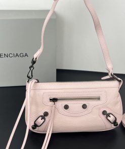 26新品 バレンシアガ 鞄 カバン 手提げ袋 バッグ Pouch 2606llJ0270-1197 -1