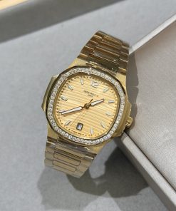 パテックフィリップ 時計 腕時計 クォーツノーチラス 7118系列 レディース 2609THSJ380-PA308-1
