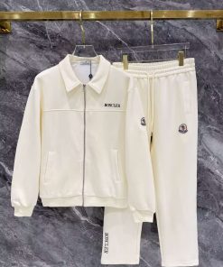 26SS秋冬暖か服 モンクレール 上下服 セットアップ 2610WSLJ260-MO075