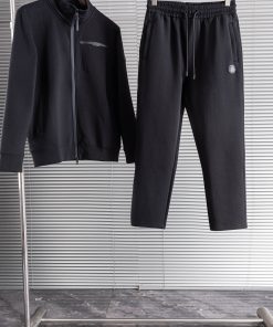 26SS秋冬暖か服 モンクレール 上下服 セットアップ 2610WSLJ470-MO078
